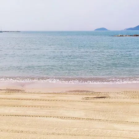 Mare Azzurro 3*